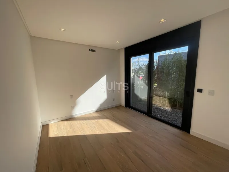 Excelente casa beira-lago nunca habitada no condomínio Celebration: 20ª foto da galeria de imagens do imóvel