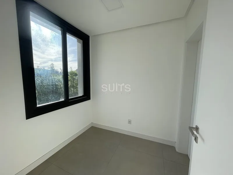 Excelente casa beira-lago nunca habitada no condomínio Celebration: 12ª foto da galeria de imagens do imóvel