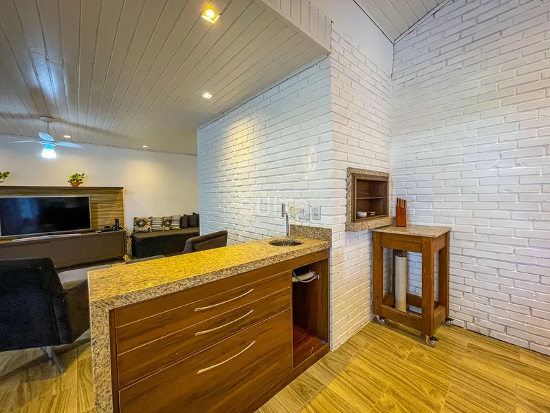 Excelente casa à venda próxima do mar no Centro de Xangri-Lá: 6ª foto da galeria de imagens do imóvel