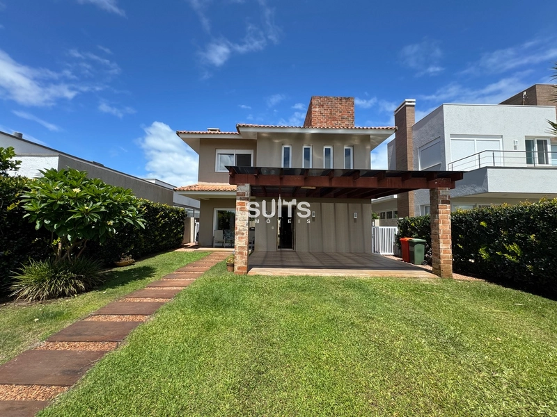 Excelente casa em condominio beira mar: 1ª foto da galeria de imagens do imóvel