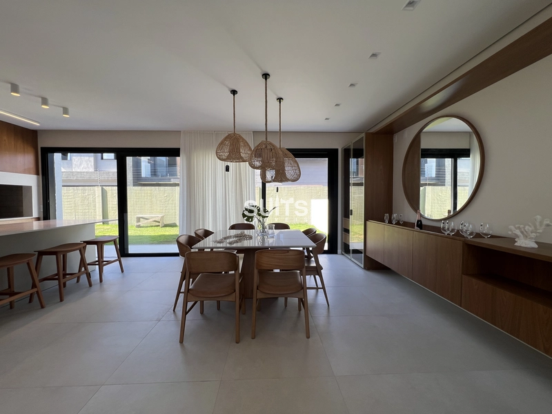 Sobrado imponente à venda no condomínio Sunset, em Xangri-lá.: 5ª foto da galeria de imagens do imóvel