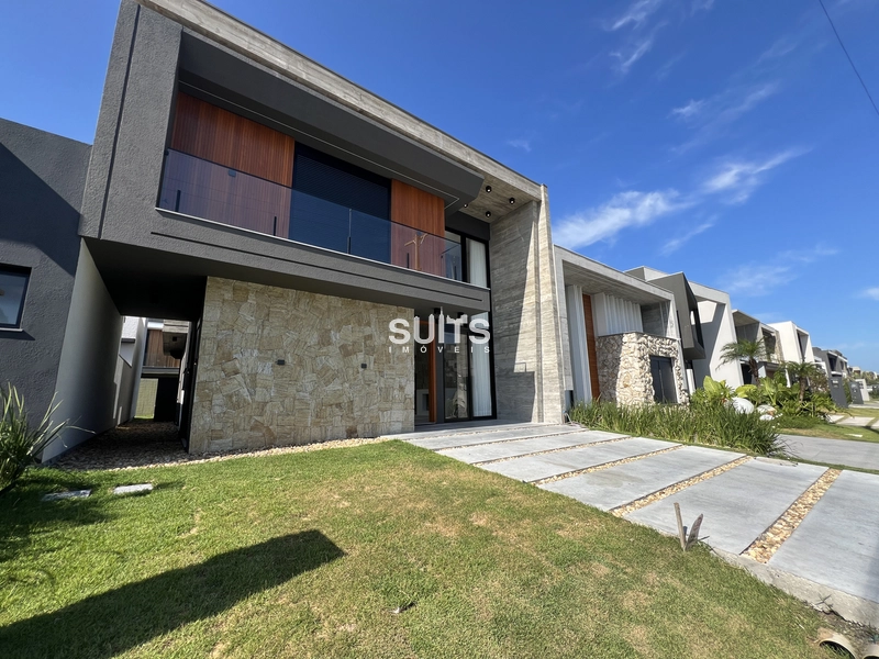 Sobrado imponente à venda no condomínio Sunset, em Xangri-lá.: 2ª foto da galeria de imagens do imóvel