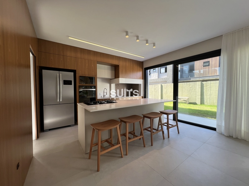 Sobrado imponente à venda no condomínio Sunset, em Xangri-lá.: 6ª foto da galeria de imagens do imóvel