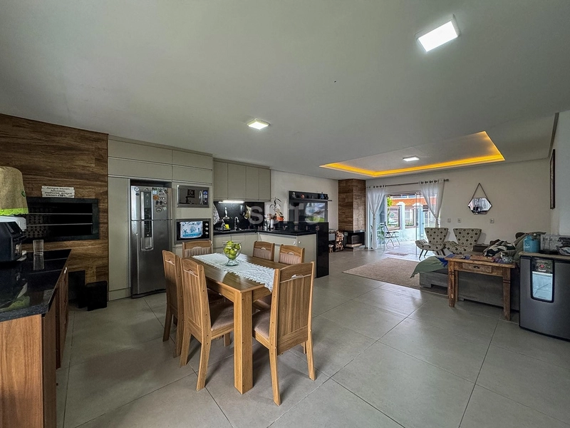 Excelente casa à venda na Rainha do Mar : 8ª foto da galeria de imagens do imóvel