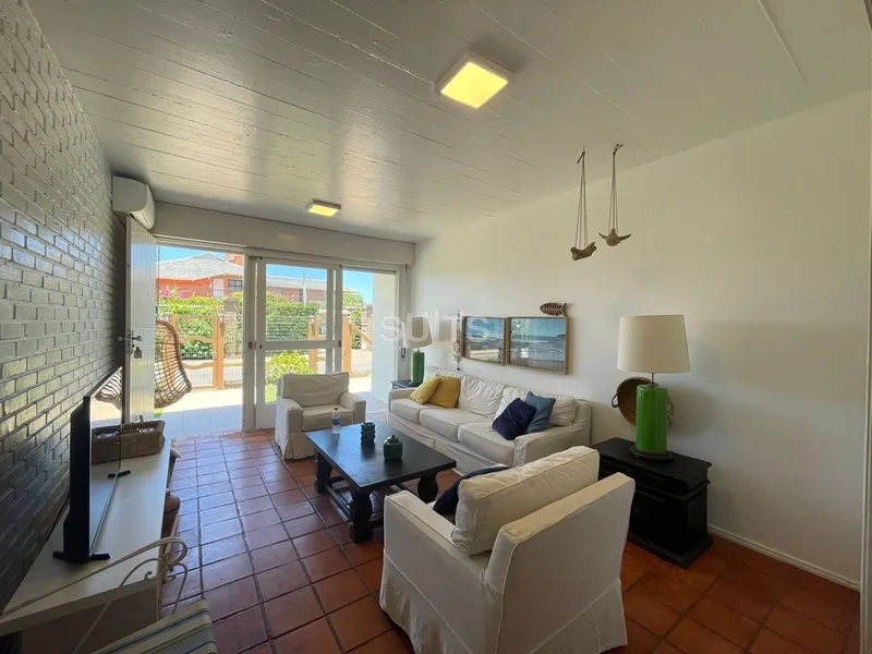 Apartamento com pé na areia  na divisa de Capão e  Atlântida: 6ª foto da galeria de imagens do imóvel