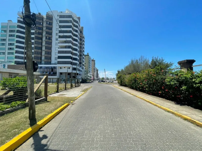 Apartamento com pé na areia  na divisa de Capão e  Atlântida: 25ª foto da galeria de imagens do imóvel