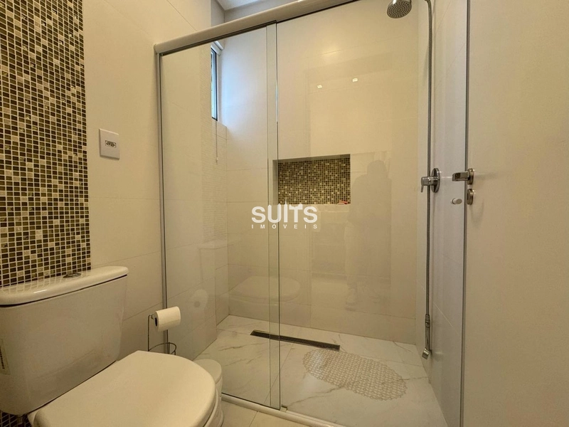 Excelente casa com linda vista para o lago no condomínio Riviera: 35ª foto da galeria de imagens do imóvel