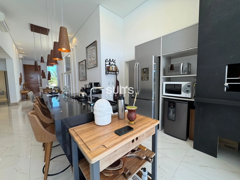 Excelente casa com linda vista para o lago no condomínio Riviera: 14ª foto da galeria de imagens do imóvel