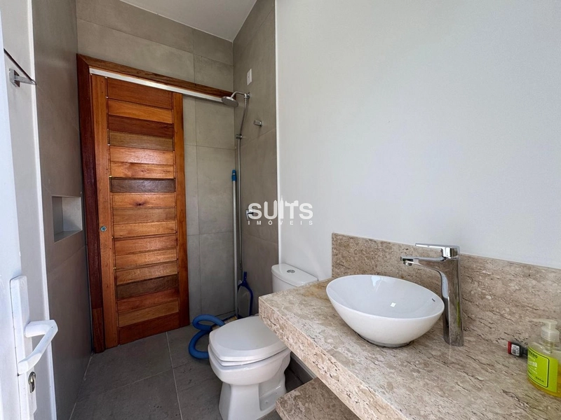 Excelente casa com linda vista para o lago no condomínio Riviera: 20ª foto da galeria de imagens do imóvel