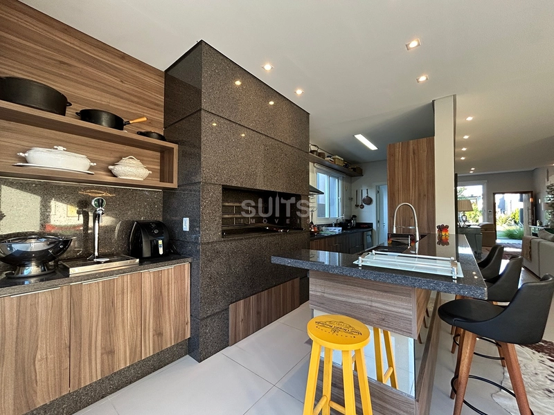 Lindíssima casa à venda no condomínio Enseada: 9ª foto da galeria de imagens do imóvel