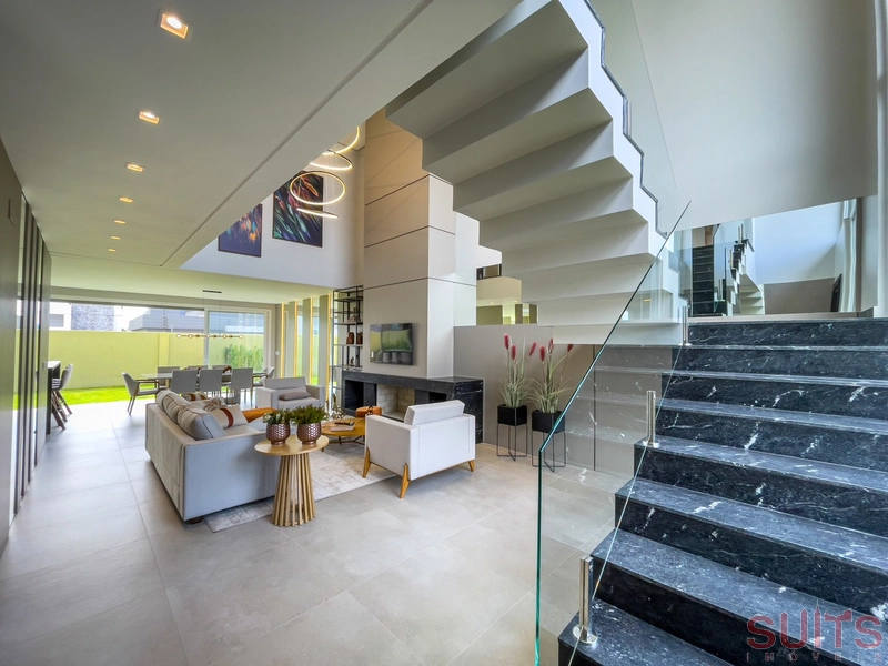 Excelente sobrado à venda no condomínio Blue: 3ª foto da galeria de imagens do imóvel