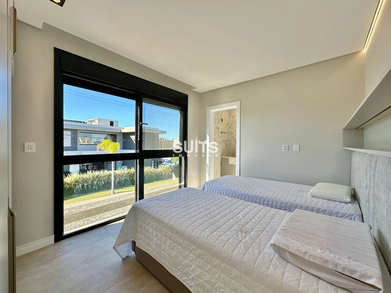 Excelente sobrado beira lago no condomínio Sunset: 20ª foto da galeria de imagens do imóvel