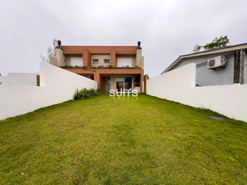 Sobrado à venda bem localizado, no bairro Arpoador!: 1ª foto da galeria de imagens do imóvel