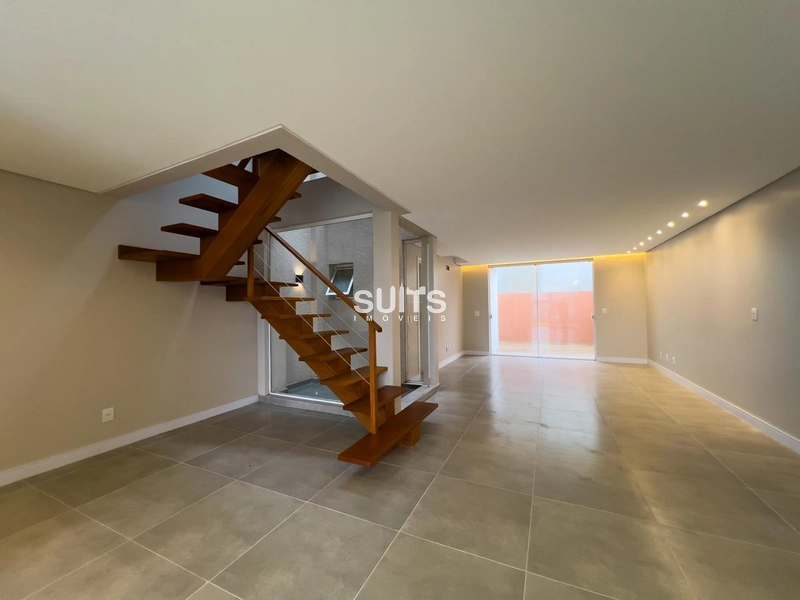 Sobrado à venda bem localizado, no bairro Arpoador!: 5ª foto da galeria de imagens do imóvel