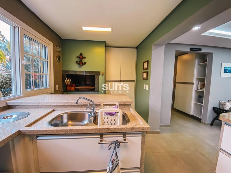 Lindo sobrado à venda no condomínio Villas Resort: 11ª foto da galeria de imagens do imóvel