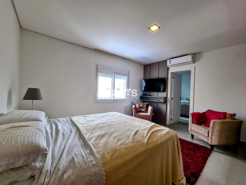 Excelente sobrado à venda no condomínio Quintas do lago: 48ª foto da galeria de imagens do imóvel