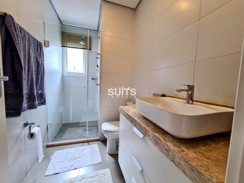 Excelente sobrado à venda no condomínio Quintas do lago: 43ª foto da galeria de imagens do imóvel