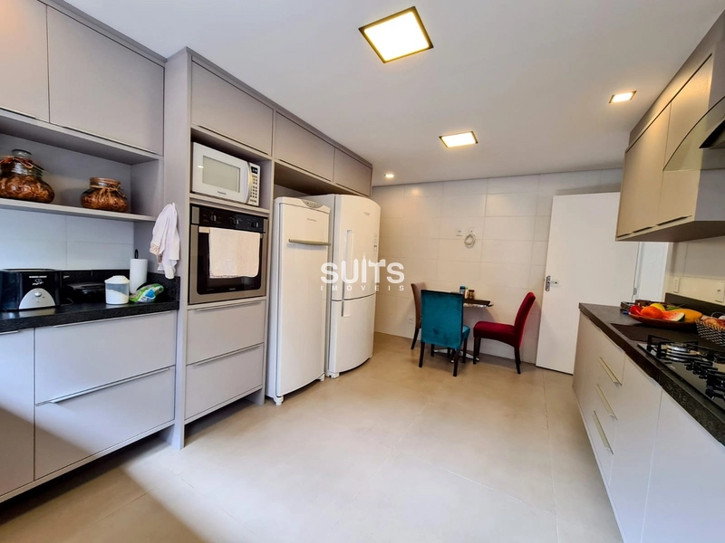 Excelente sobrado à venda no condomínio Quintas do lago: 23ª foto da galeria de imagens do imóvel