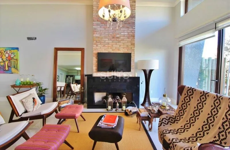 Linda Casa à venda no condomínio Las Palmas: 7ª foto da galeria de imagens do imóvel