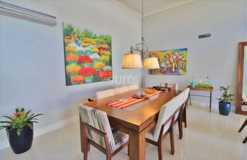 Linda Casa à venda no condomínio Las Palmas: 9ª foto da galeria de imagens do imóvel