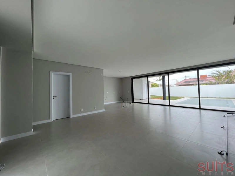 Sobrado alto padrão no Centro da praia de Xangri-Lá: 5ª foto da galeria de imagens do imóvel