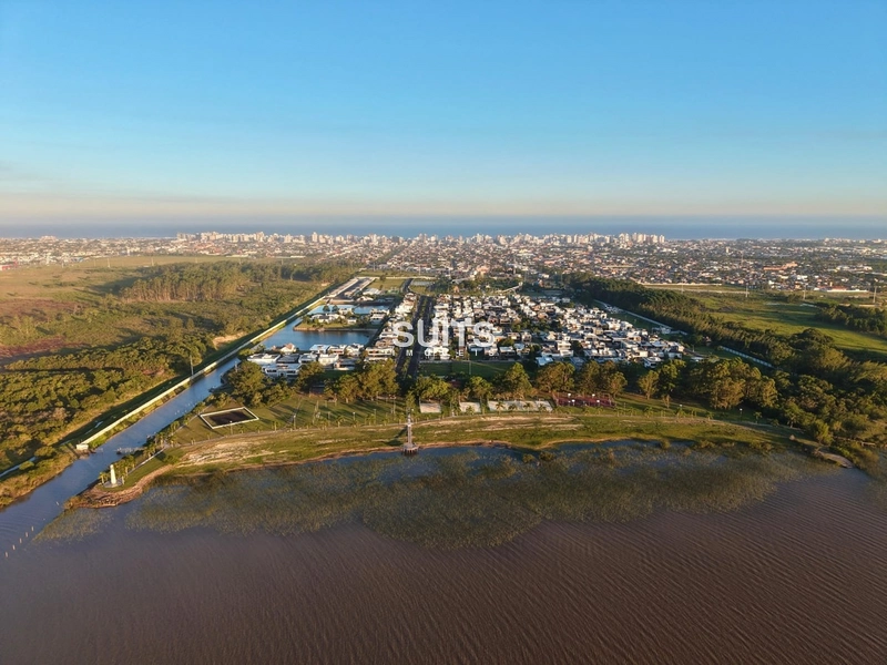 Excelente sobrado á venda no condominio Velas da Marina: 1ª foto da galeria de imagens do imóvel