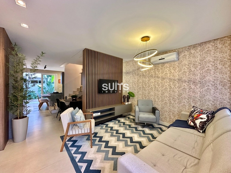 Excelente sobrado à venda no condomínio Murano: 3ª foto da galeria de imagens do imóvel