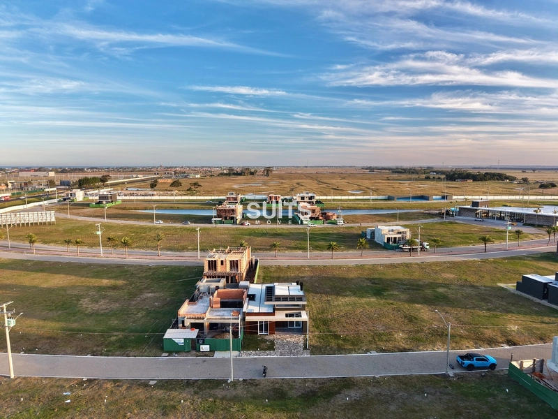 Excelente casa à venda no condomínio Allure: 2ª foto da galeria de imagens do imóvel