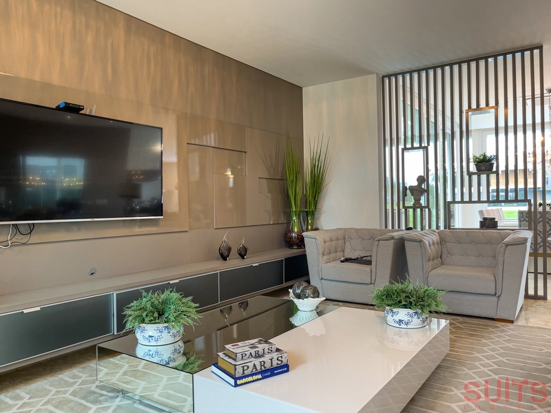 Linda mansão beira lago no condomínio Enseada: 10ª foto da galeria de imagens do imóvel