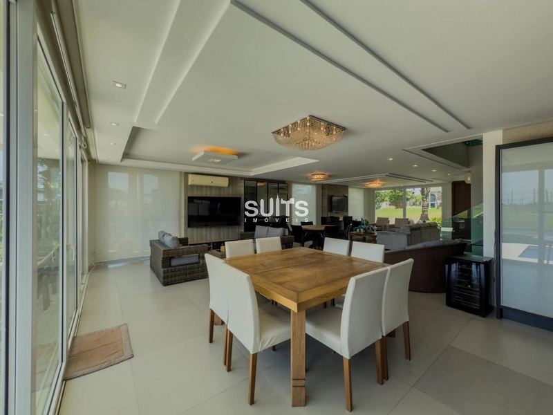 Excelente sobrado beira lago no condomínio Enseada: 13ª foto da galeria de imagens do imóvel