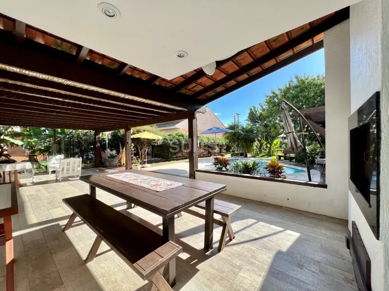 Sobrado com piscina próximo ao mar no Centro de Xangri-Lá: 11ª foto da galeria de imagens do imóvel