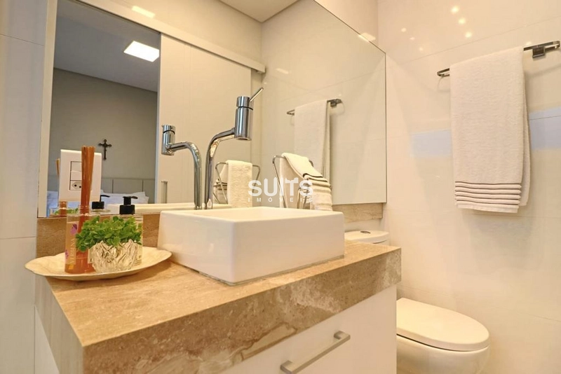 Excelente sobrado na beira lago no condomínio Malibu: 25ª foto da galeria de imagens do imóvel