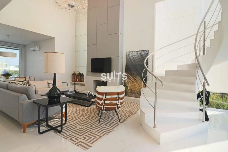 Excelente sobrado na beira lago no condomínio Malibu: 4ª foto da galeria de imagens do imóvel