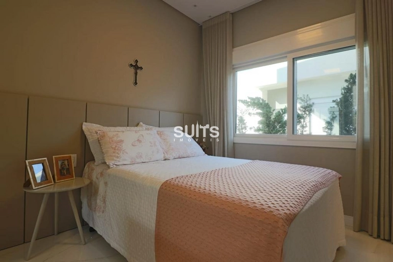 Excelente sobrado na beira lago no condomínio Malibu: 19ª foto da galeria de imagens do imóvel