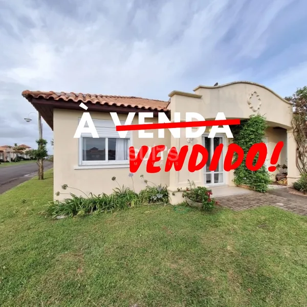 Excelente casa à venda no condomínio Casa Hermosa: 1ª foto da galeria de imagens do imóvel