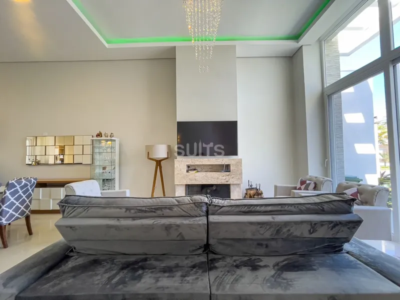 Linda Casa à venda no condomínio Las Palmas: 6ª foto da galeria de imagens do imóvel