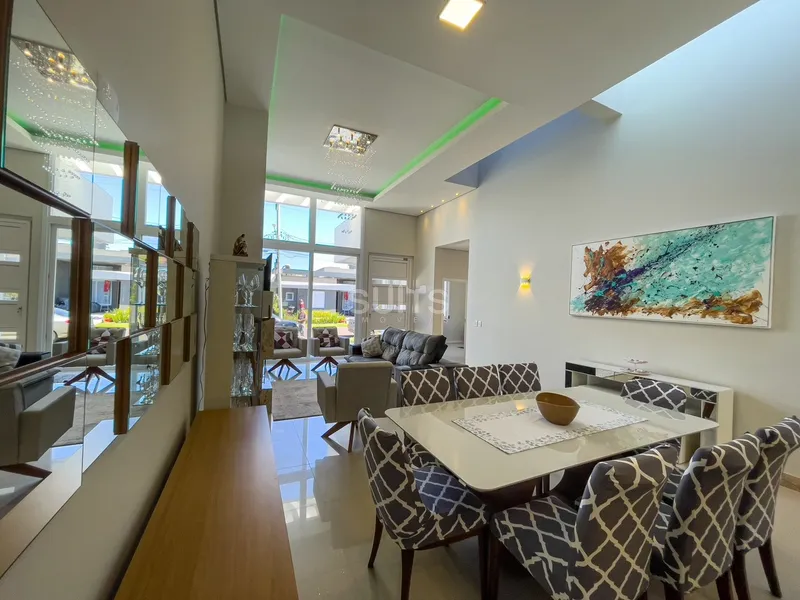 Linda Casa à venda no condomínio Las Palmas: 10ª foto da galeria de imagens do imóvel