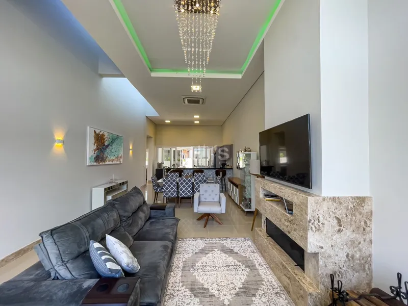 Linda Casa à venda no condomínio Las Palmas: 5ª foto da galeria de imagens do imóvel