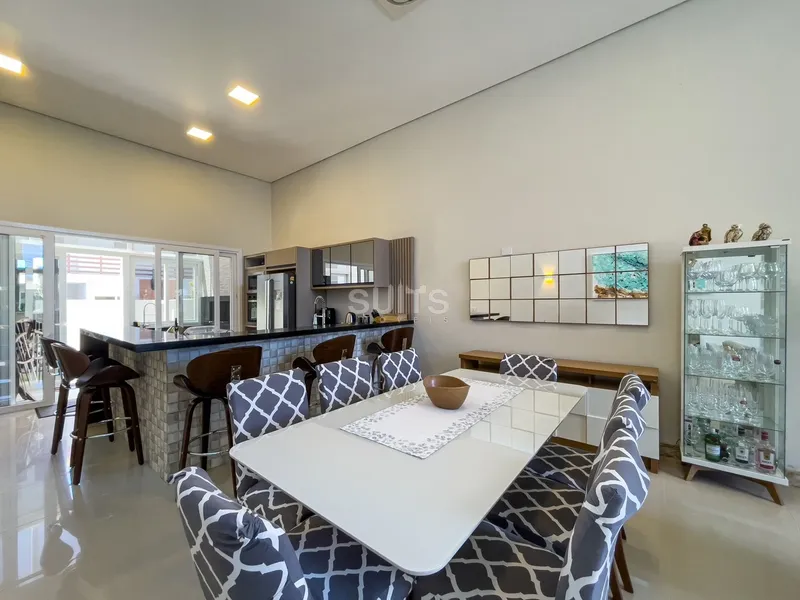 Linda Casa à venda no condomínio Las Palmas: 8ª foto da galeria de imagens do imóvel