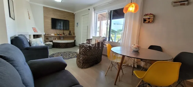 Excelente casa à 50 metros do mar na praia de Rainha do Mar: 4ª foto da galeria de imagens do imóvel