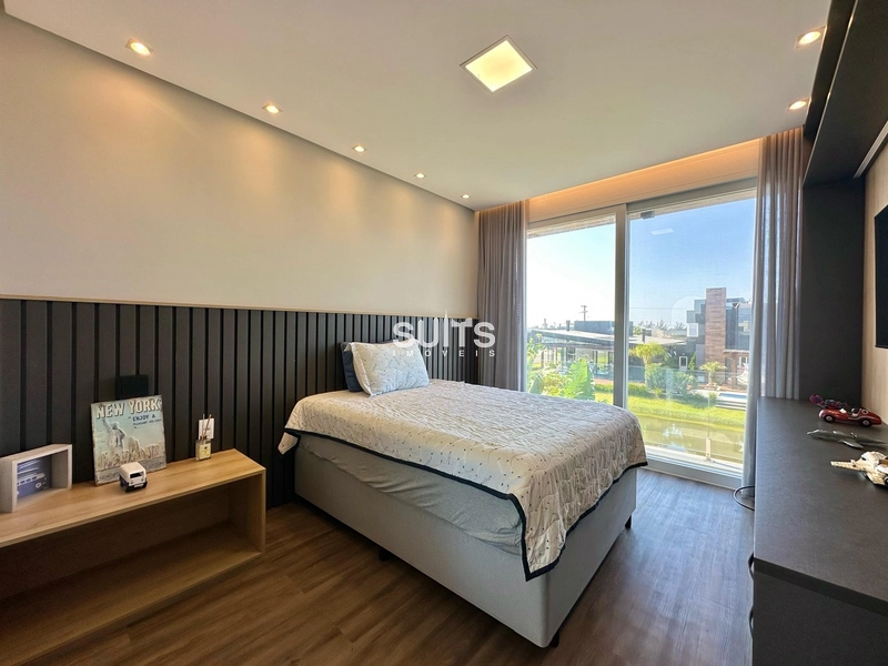 Excelente sobrado beira lago à venda no condomínio Riviera: 22ª foto da galeria de imagens do imóvel