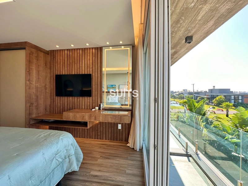 Excelente sobrado beira lago à venda no condomínio Riviera: 27ª foto da galeria de imagens do imóvel