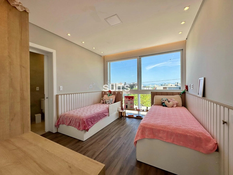 Excelente sobrado beira lago à venda no condomínio Riviera: 28ª foto da galeria de imagens do imóvel