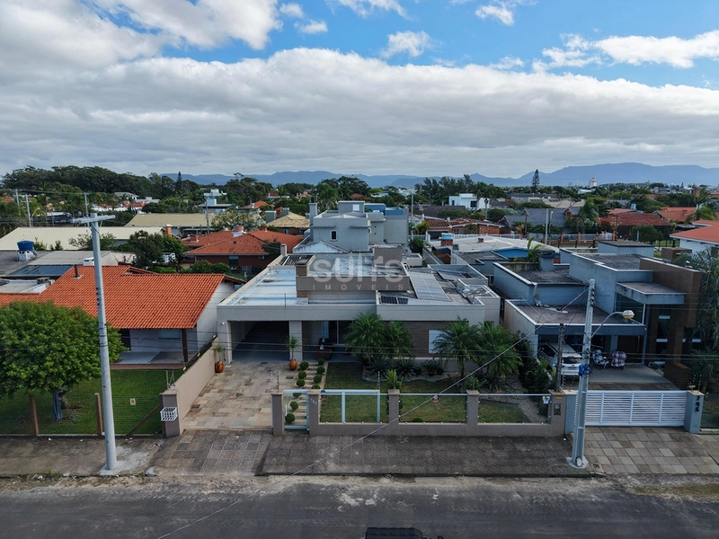 Excelente casa à venda em Atlântida : 44ª foto da galeria de imagens do imóvel