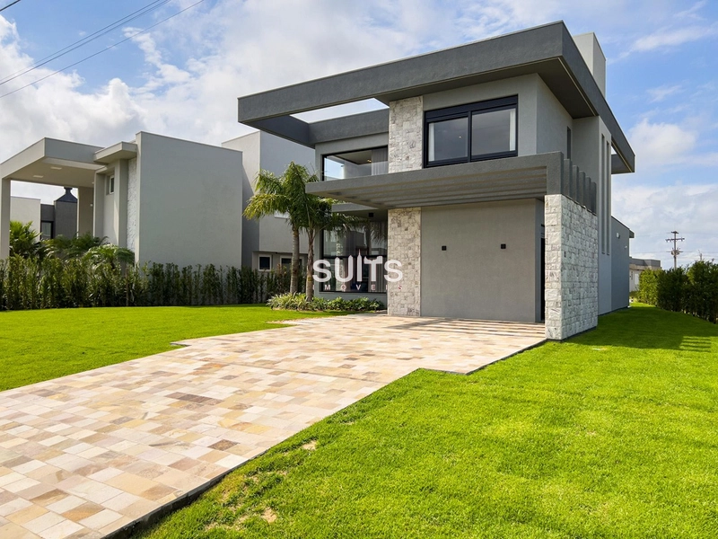 Excelente sobrado beira lago à venda no Riviera : 3ª foto da galeria de imagens do imóvel