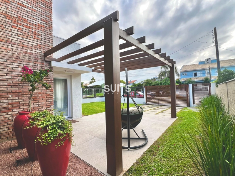 Excelente casa à venda no centro de Xangri-lá: 5ª foto da galeria de imagens do imóvel