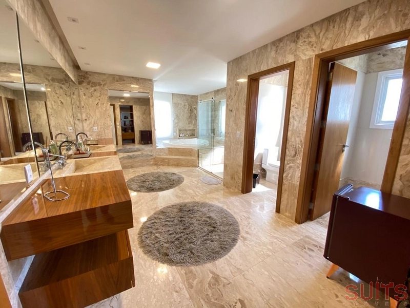 Magnífica mansão com 2 lotes no condomínio Bosques de Atlântida: 68ª foto da galeria de imagens do imóvel