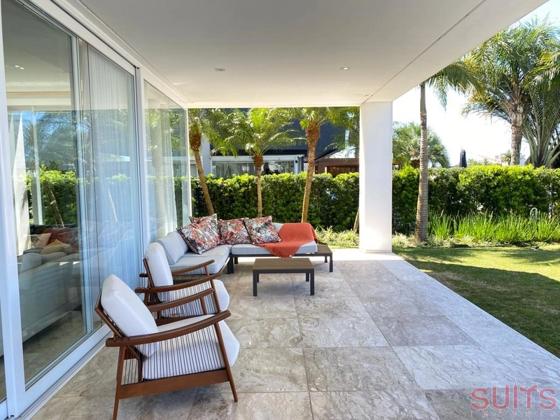 Magnífica mansão com 2 lotes no condomínio Bosques de Atlântida: 32ª foto da galeria de imagens do imóvel