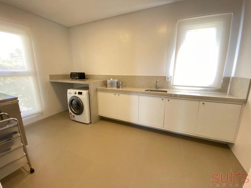 Magnífica mansão com 2 lotes no condomínio Bosques de Atlântida: 51ª foto da galeria de imagens do imóvel