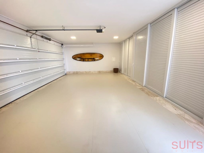 Magnífica mansão com 2 lotes no condomínio Bosques de Atlântida: 6ª foto da galeria de imagens do imóvel